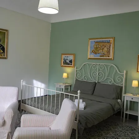 Casa De Rollo Bed & Breakfast Noto