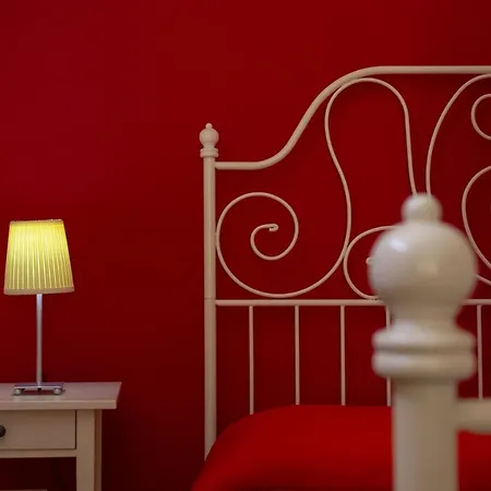 Casa De Rollo * Noto