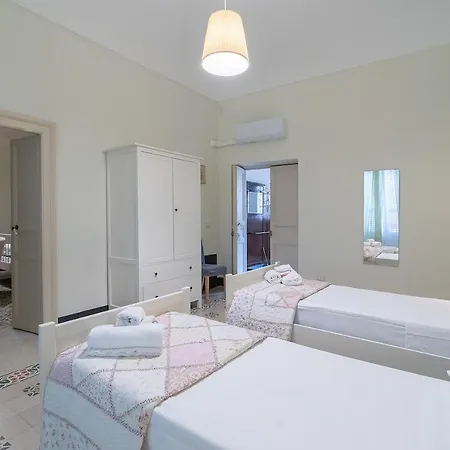 Casa De Rollo Nocleg ze śniadaniem