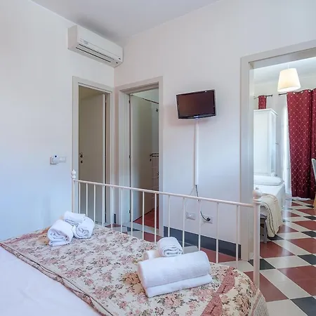 Casa De Rollo 3*
